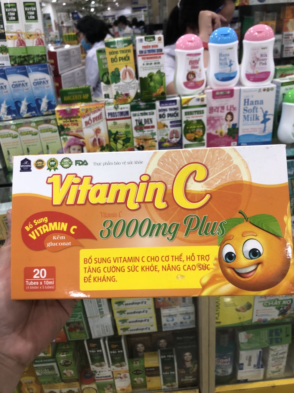 Có những nhãn hiệu nào của vitamin C 3000 được đánh giá tốt?

